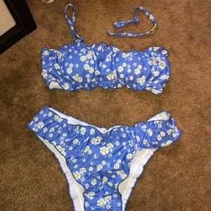 Daisy bathing suit